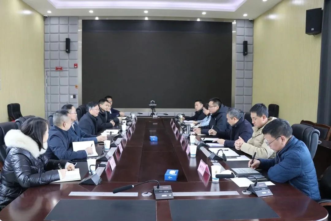 凝心聚力謀發(fā)展 攜手同心再出發(fā)——德陽發(fā)展集團與市住建局、市交通局、市國資委謀劃部署2023年工作